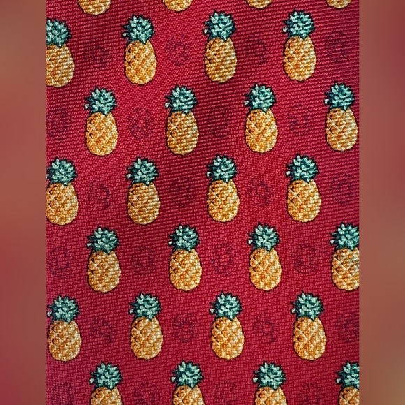 Burberry Men’s Red Neck Tie With Pineapples 🍍 - Picture 3 of 12